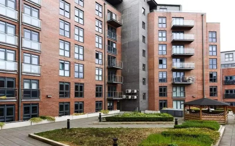 Corner House In Sheffield Apartment Екстериор снимка