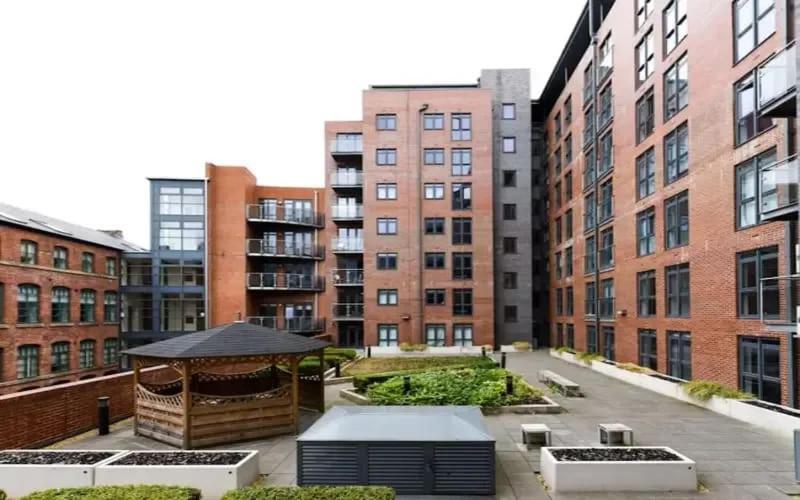 Corner House In Sheffield Apartment Екстериор снимка
