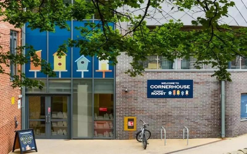 Corner House In Sheffield Apartment Екстериор снимка