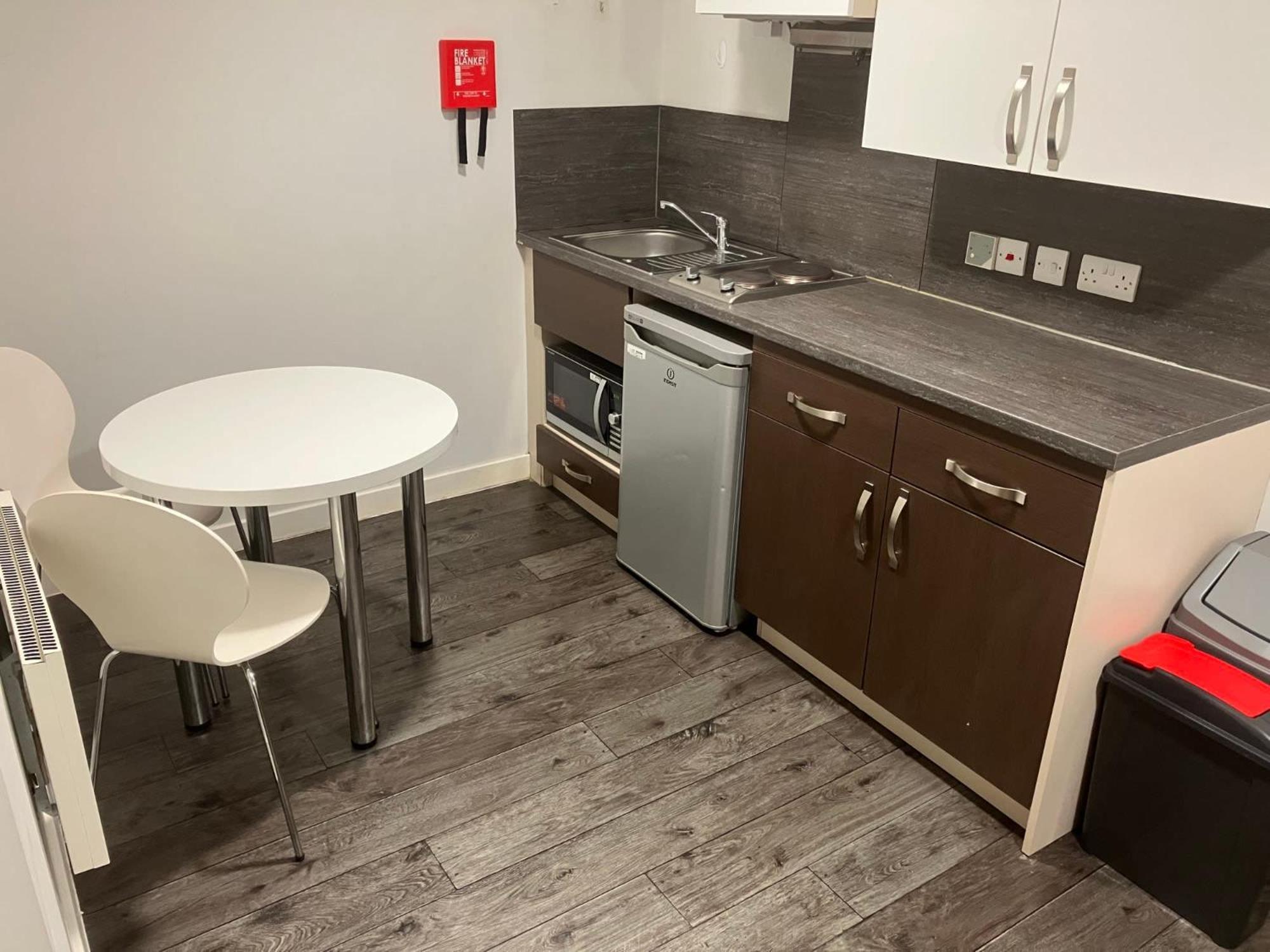 Corner House In Sheffield Apartment Екстериор снимка